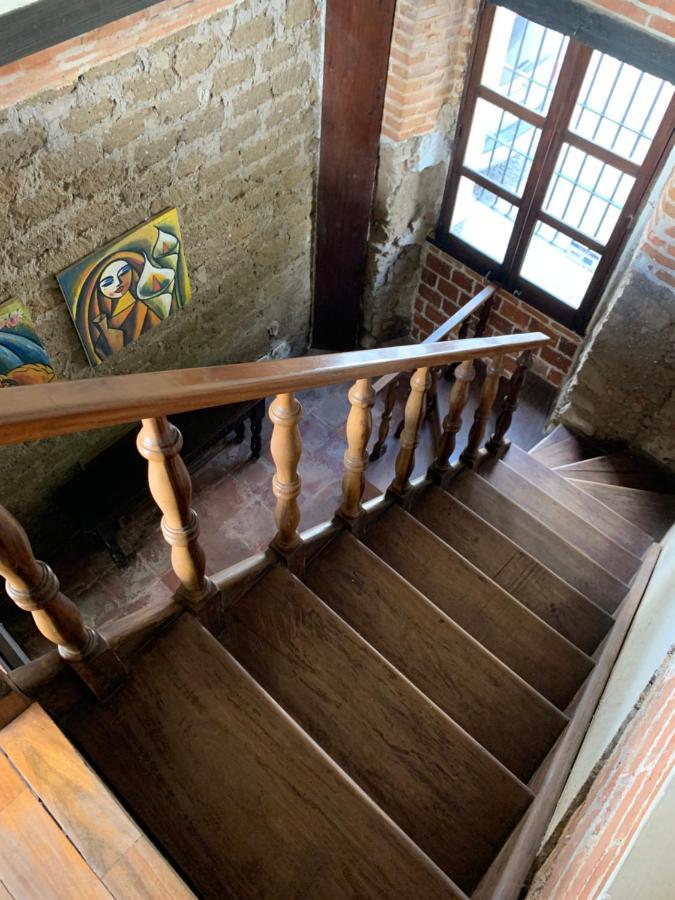 Villa De Antano Antigua Bagian luar foto
