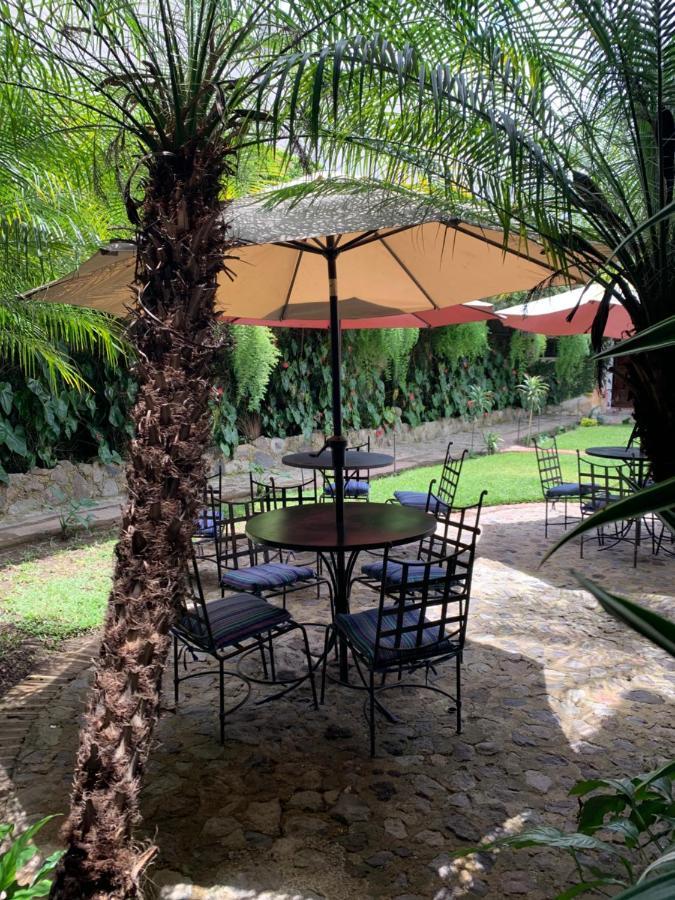 Villa De Antano Antigua Bagian luar foto